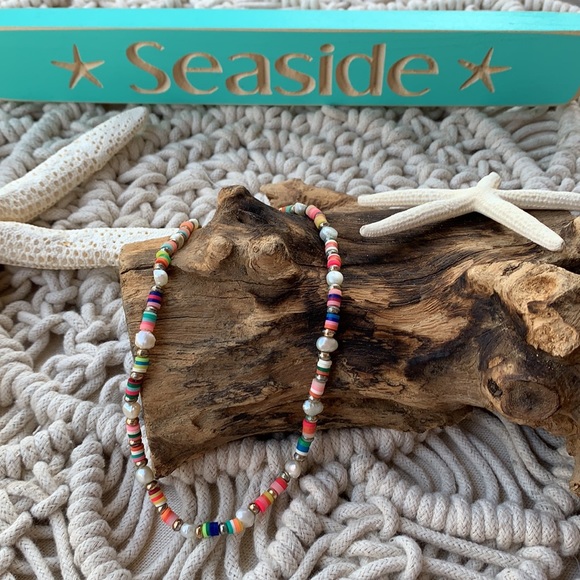 Beaded Necklace - Picture 2 of 3